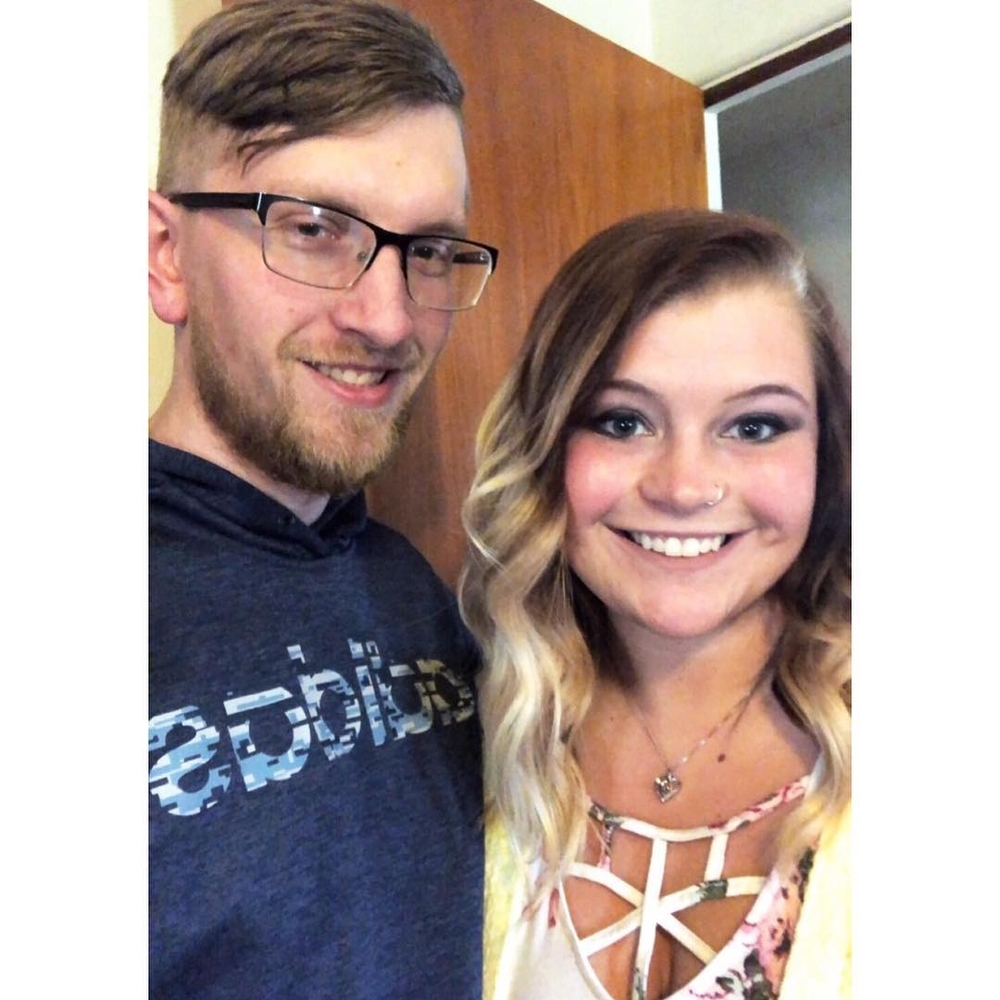 Meet your Posher, Caitlin